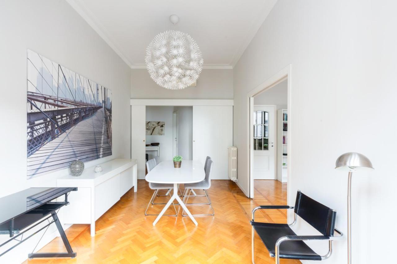 Spacious And Brilliant Apartment In Duomo By Easylife Milão Exterior foto